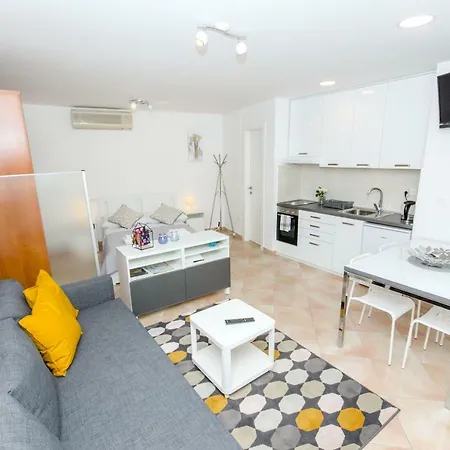 Studio Apartman - Zenta شقة